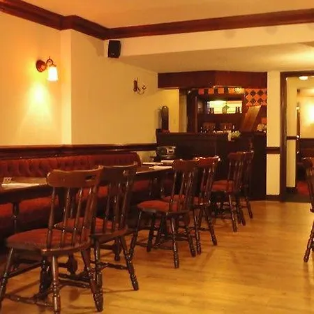 The Royal Oak מלון Beckermet