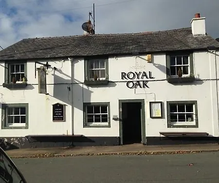 Отель The Royal Oak 2*