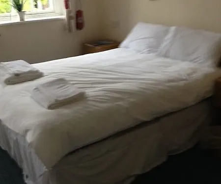 Hotel The Royal Oak 2*