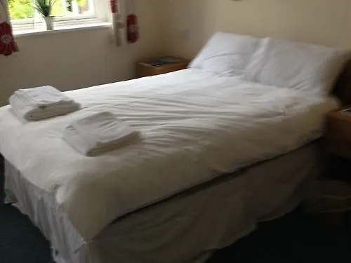 Hotel The Royal Oak 2*